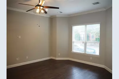 4129 Broadway Avenue, Flower Mound, TX 75028 - Photo 4