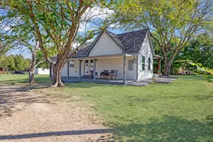 402 W Sam Rayburn Rd, Ector, TX 75439 - Photo 4