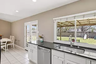 402 Birchwood Dr, Garland, TX 75043 - Photo 18