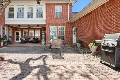 1009 Oak Ridge Court, Kennedale, TX 76060 - Photo 8