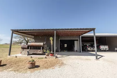 2216 N Greenbrier Road, Nocona, TX 76255 - Photo 16