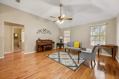 6111 Sandstone Drive, Arlington, TX 76001 - Photo 14