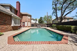 6111 Sandstone Dr, Arlington, TX 76001 - Photo 2