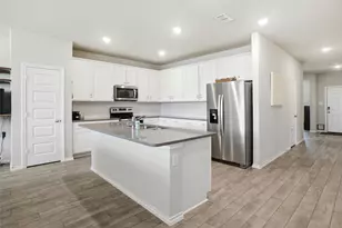 961 Billups Dr, Van Alstyne, TX 75495 - Photo 4