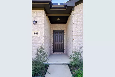 961 Billups Drive, Van Alstyne, TX 75495 - Photo 2