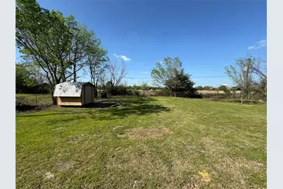 1204 Traders Road, Greenville, TX 75402 - Photo 12