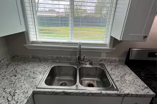 822 Piedmont Dr, Garland, TX 75040 - Photo 8