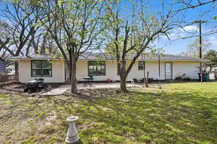 1030 Denton St, Denton, TX 76201 - Photo 18