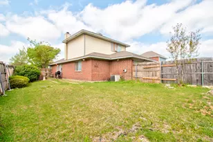 201 Teakwood Ln, Lewisville, TX 75067 - Photo 22