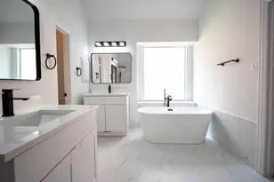 1810 Winterberry Trail, Garland, TX 75040 - Photo 16