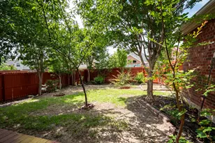 1810 Winterberry Trail, Garland, TX 75040 - Photo 26