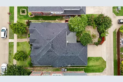 1810 Winterberry Trail, Garland, TX 75040 - Photo 2