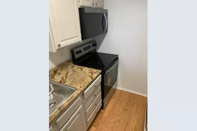 5757 E University Boulevard #27 Y, Dallas, TX 75206 - Photo 6