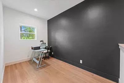 2403 Dathe Street, Dallas, TX 75215 - Photo 18