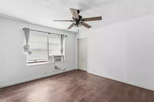 1212 McLean Ave, Dallas, TX 75211 - Photo 4