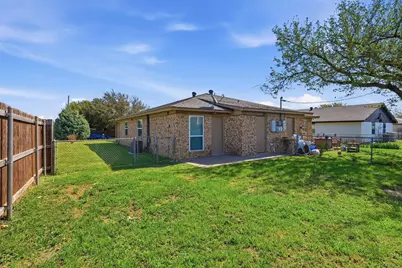 128 Meador Lane, Burleson, TX 76028 - Photo 24