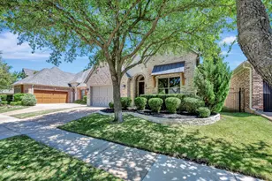 221 Versailles Ln, Keller, TX 76248 - Photo 4