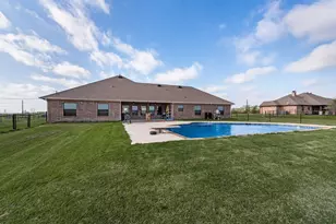 461 Pearson Ranch Rd, Weatherford, TX 76087 - Photo 34