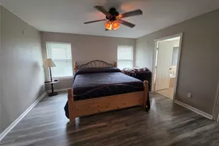 484 Hill County Road 4149, Grandview, TX 76050 - Photo 16