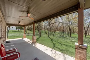 245 Creek Crossing St, Alvord, TX 76225 - Photo 36