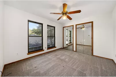 501 Tanglewood Drive S, Irving, TX 75061 - Photo 34