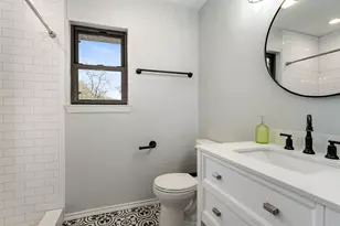 501 Tanglewood Dr S, Irving, TX 75061 - Photo 34