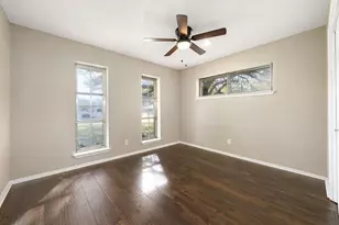 501 Tanglewood Dr S, Irving, TX 75061 - Photo 26