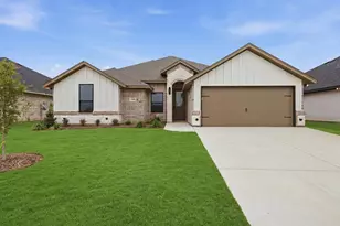 1360 Oleander Dr, Tolar, TX 76476 - Photo 2