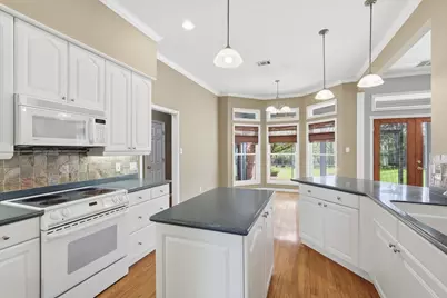 6405 Shoreline Drive, Little Elm, TX 75068 - Photo 8