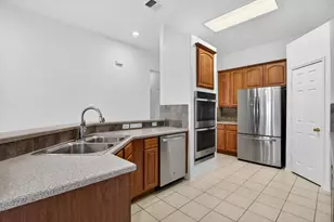 5746 Walnut Creek Dr, Fort Worth, TX 76137 - Photo 10