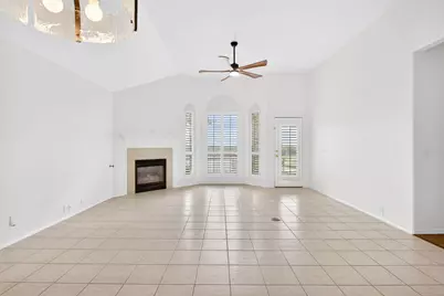 5746 Walnut Creek Drive, Fort Worth, TX 76137 - Photo 16