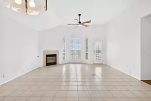 5746 Walnut Creek Dr, Fort Worth, TX 76137 - Photo 16