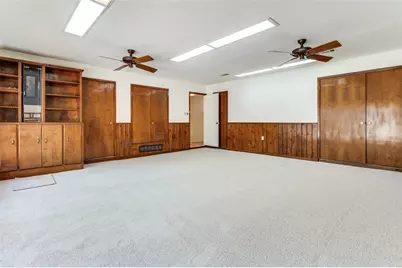905 Live Oak Lane, Arlington, TX 76012 - Photo 16