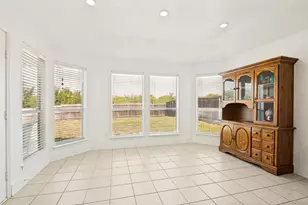 1809 Millbrook Dr, Midlothian, TX 76065 - Photo 12