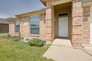 1809 Millbrook Dr, Midlothian, TX 76065 - Photo 4