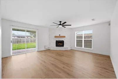 7529 Meadowlark Lane N, Watauga, TX 76148 - Photo 4