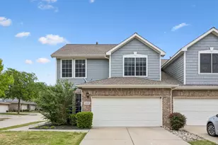 10032 Castlewood Dr, Plano, TX 75025 - Photo 2