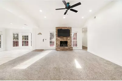 220 Laredo Drive, Reno, TX 75462 - Photo 6