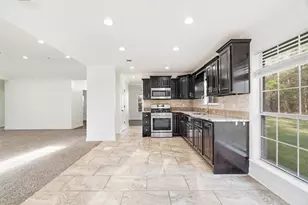 220 Laredo Dr, Reno, TX 75462 - Photo 8