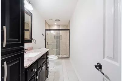 220 Laredo Drive, Reno, TX 75462 - Photo 14