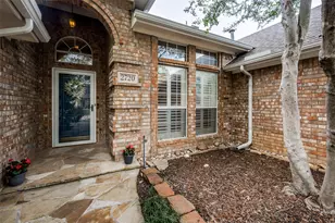 2720 Holly Brook Ct, Bedford, TX 76021 - Photo 2