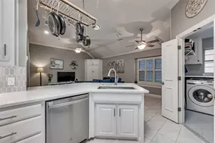 2720 Holly Brook Ct, Bedford, TX 76021 - Photo 14