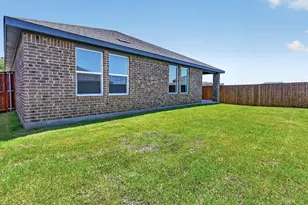 4110 Thistle Dr, Sanger, TX 76266 - Photo 4