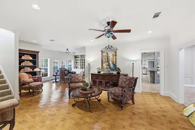 2000 Lakehill Court, Arlington, TX 76012 - Photo 20