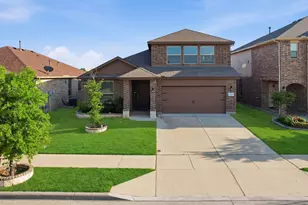 4929 Hayseed Dr, Fort Worth, TX 76179 - Photo 2