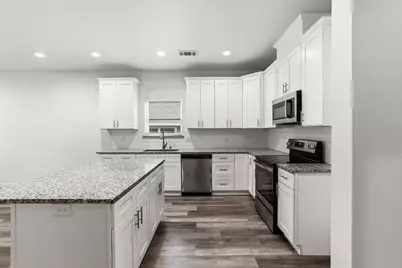 1221 W Johnson Street, Denison, TX 75020 - Photo 10