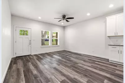 1221 W Johnson Street, Denison, TX 75020 - Photo 6