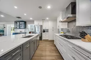 3851 Regent Dr, Dallas, TX 75229 - Photo 16