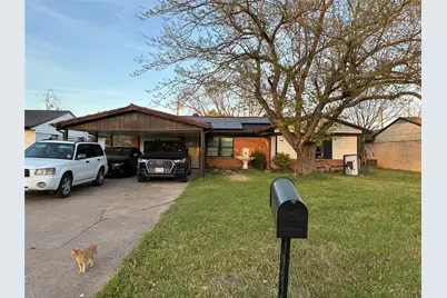 1307 S 1st Street, Corsicana, TX 75110 - Photo 1