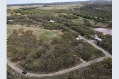 49 Country Club Court, Nocona, TX 76255 - Photo 4